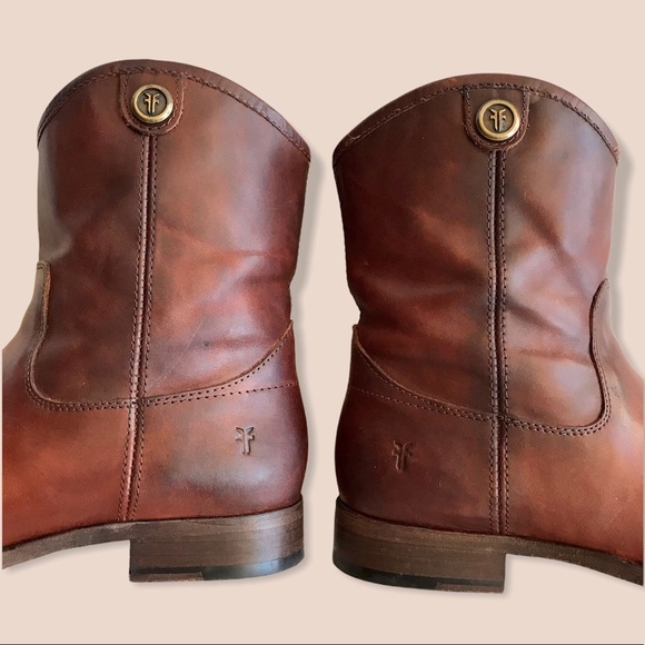 Frye Melissa Button 2 Short Leather Ankle Booties - Picture 16 of 16